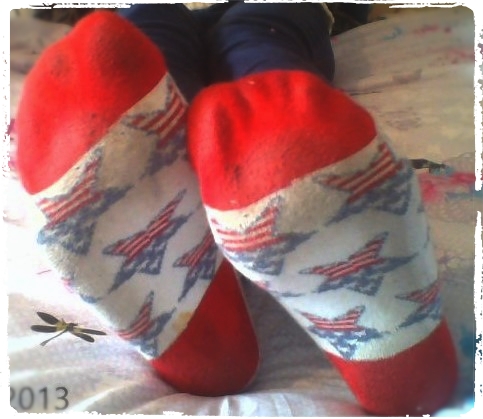for toe baggy smelly feet sweaty socks.jpg  slippers